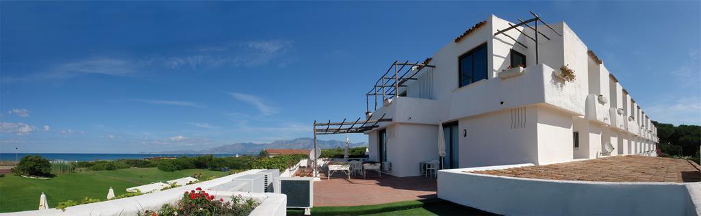 Hotel Della Baia Baia Domizia Exterior foto
